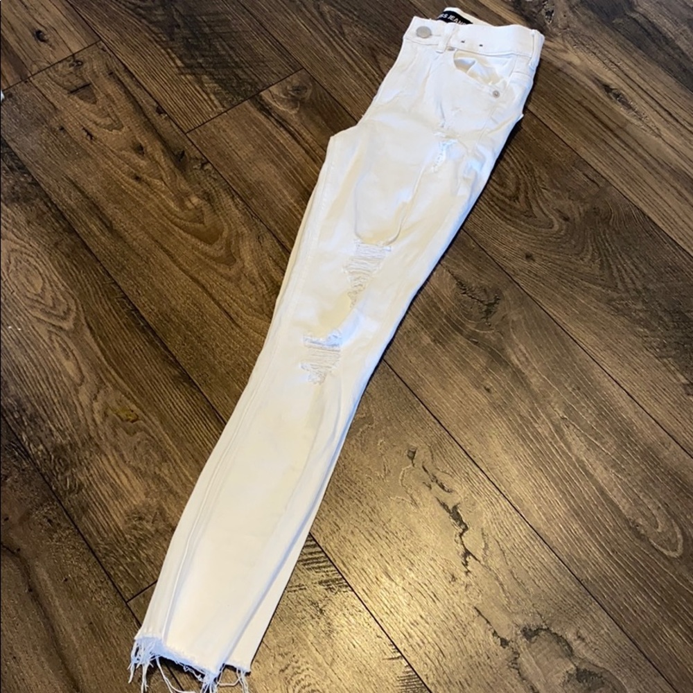 Stretchy White Express Jeans